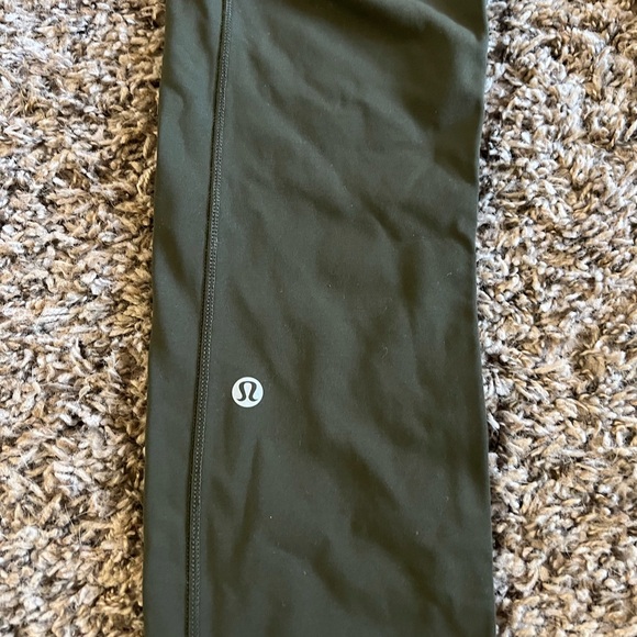 Lululemon leggings - Picture 7 of 7
